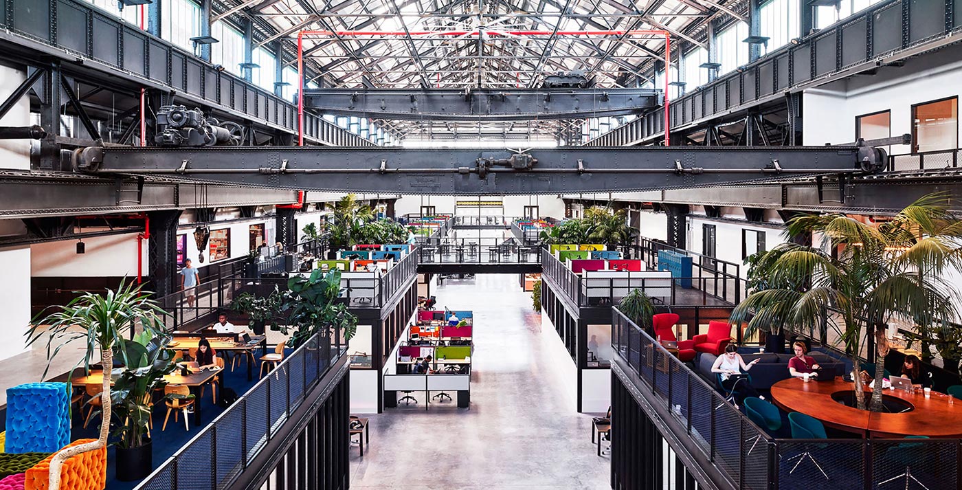 RL Mag Office Space